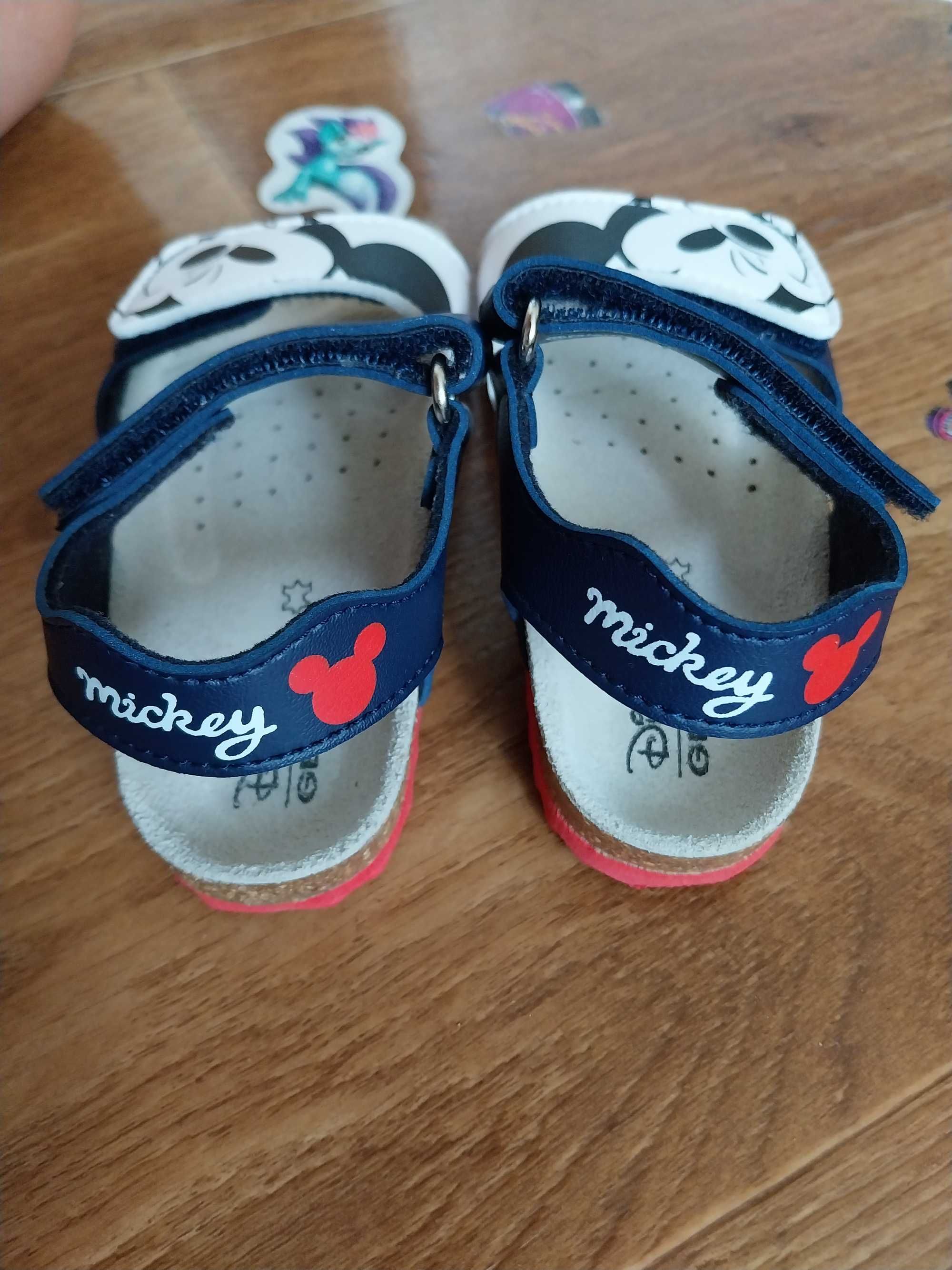 Нови детски сандали Geox Disney - номер 24, 14 см