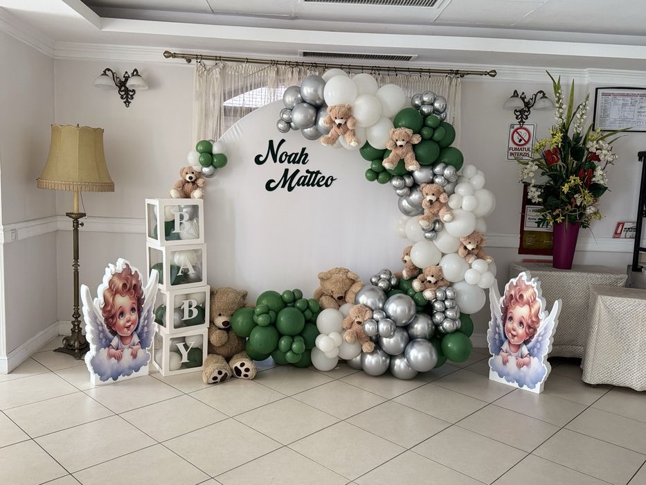 Decor nunta /botez/arcada baloane /arcada flori