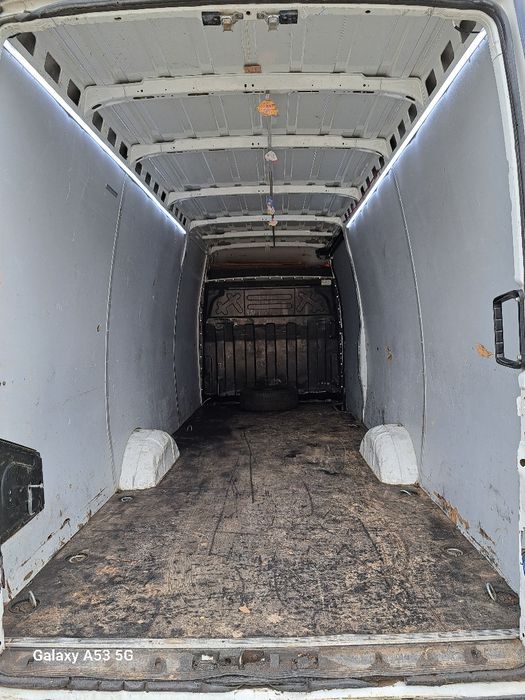 Vând Iveco Daily 35 S 14 Maxi 2015