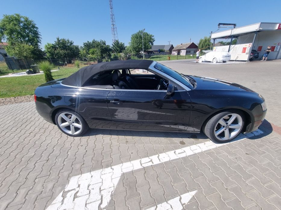 Dezmembrez audi a5 2.0 170 cai cabrio