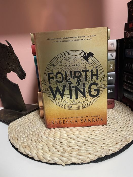 Fourth Wing - Claw edition - Четвърто Крило