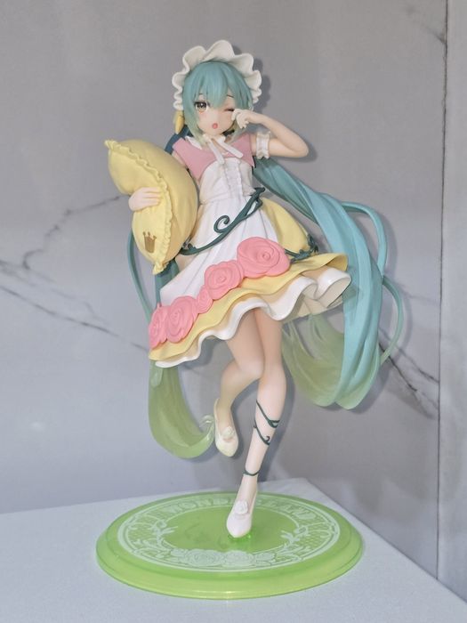 Фигурка Hatsune Miku/Хацунэ Мику