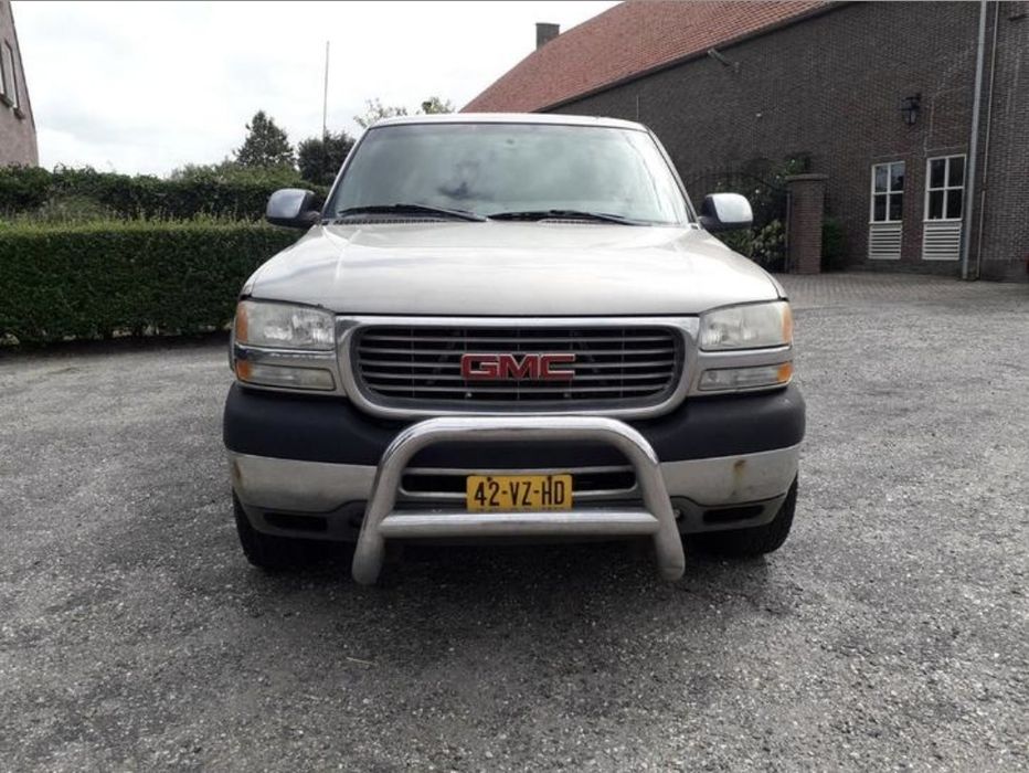 GMC sierra Duramax 2500