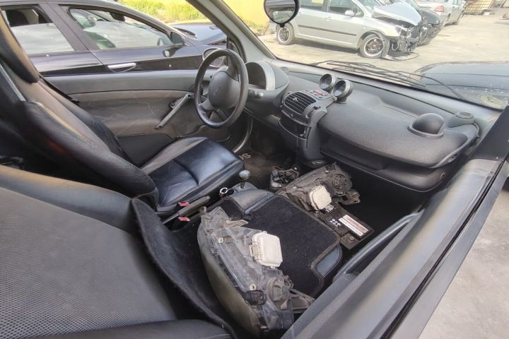 Bara spate Smart Fortwo prima generatie
