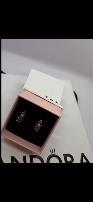 Pandora обеци Пандора