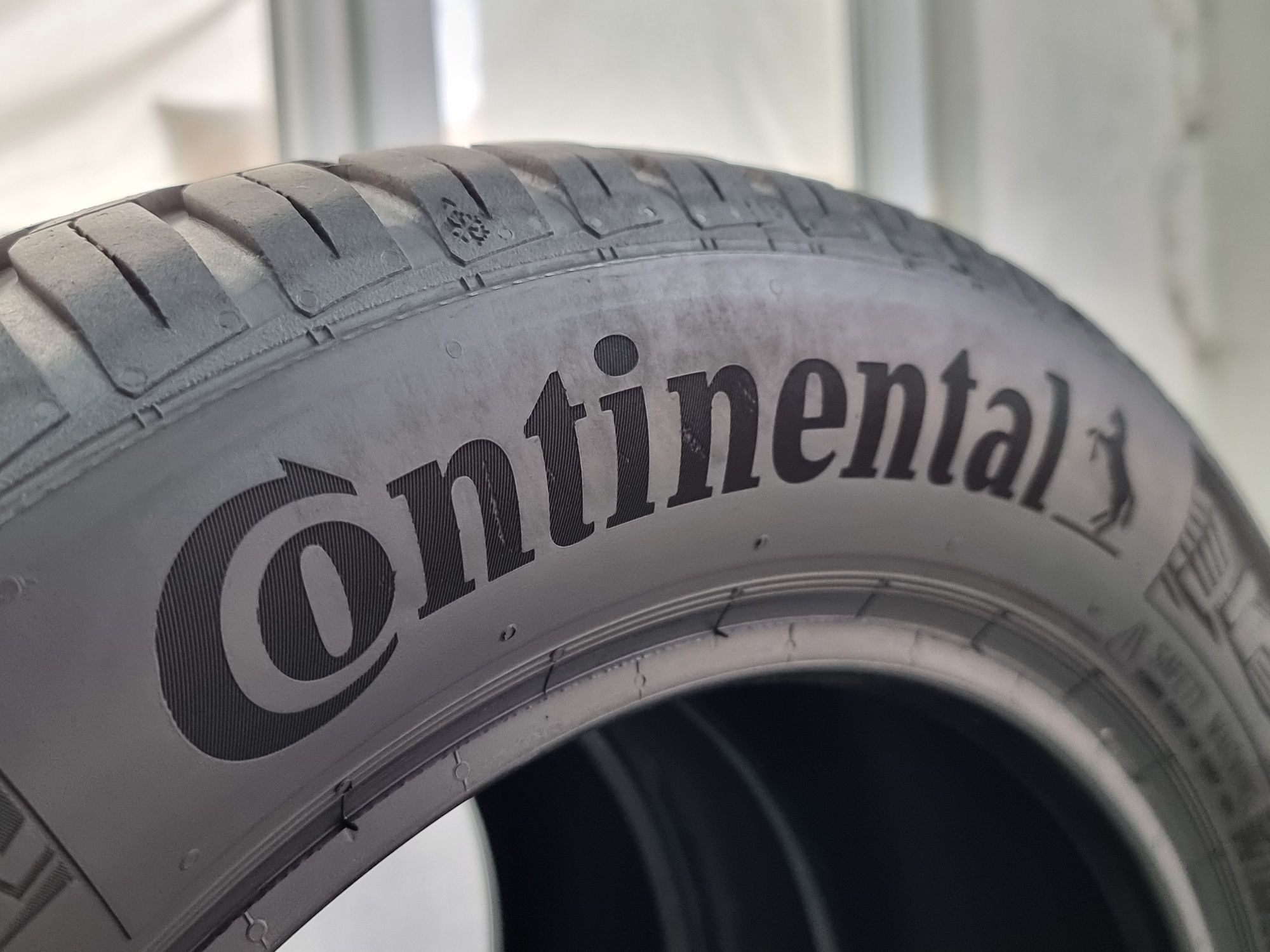 205/55/16 Continental 2Броя: 170лв 7мм