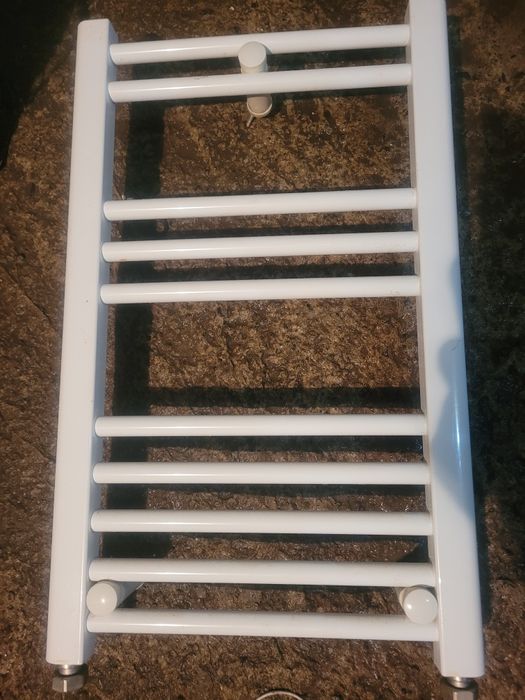 Calorifer tip scarita si calorifer simplu