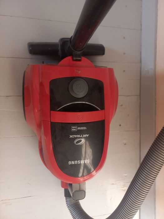 Пылесос сатылады шаңсорғыш