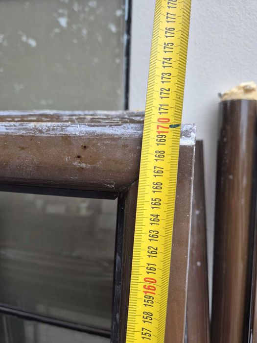 Geamuri si usi termopan din  aluminiu second hand.
