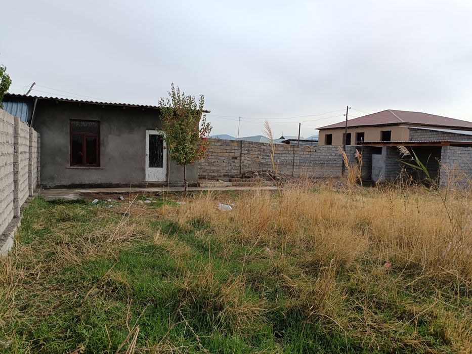 Товоксойда ховли сотилади