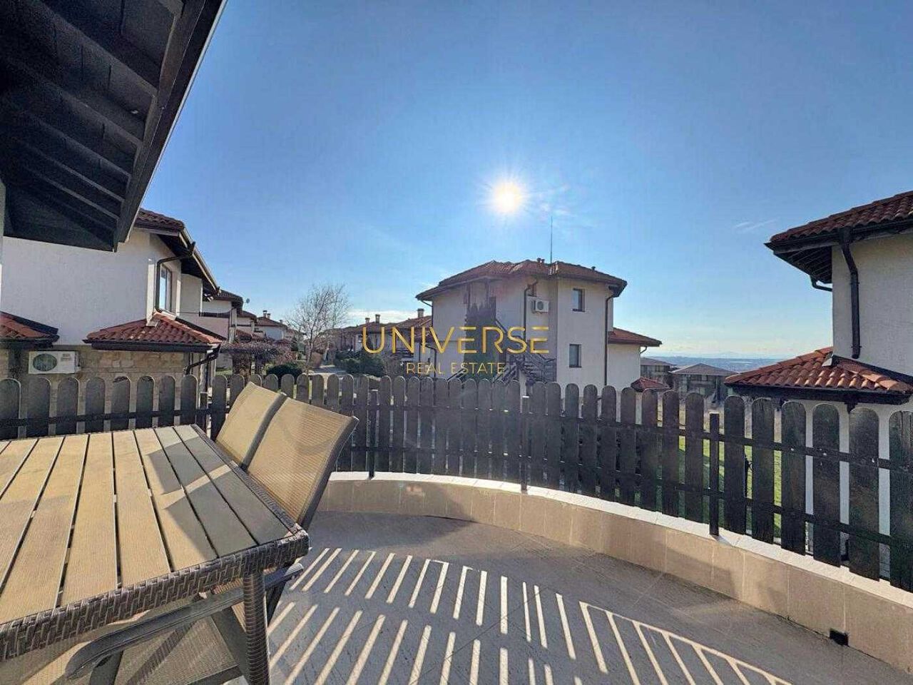 Продава се Тристаен апартамент в с. Кошарица, Област Бургас - 90 кв.м за 1111 €/кв.м - Снимка #12