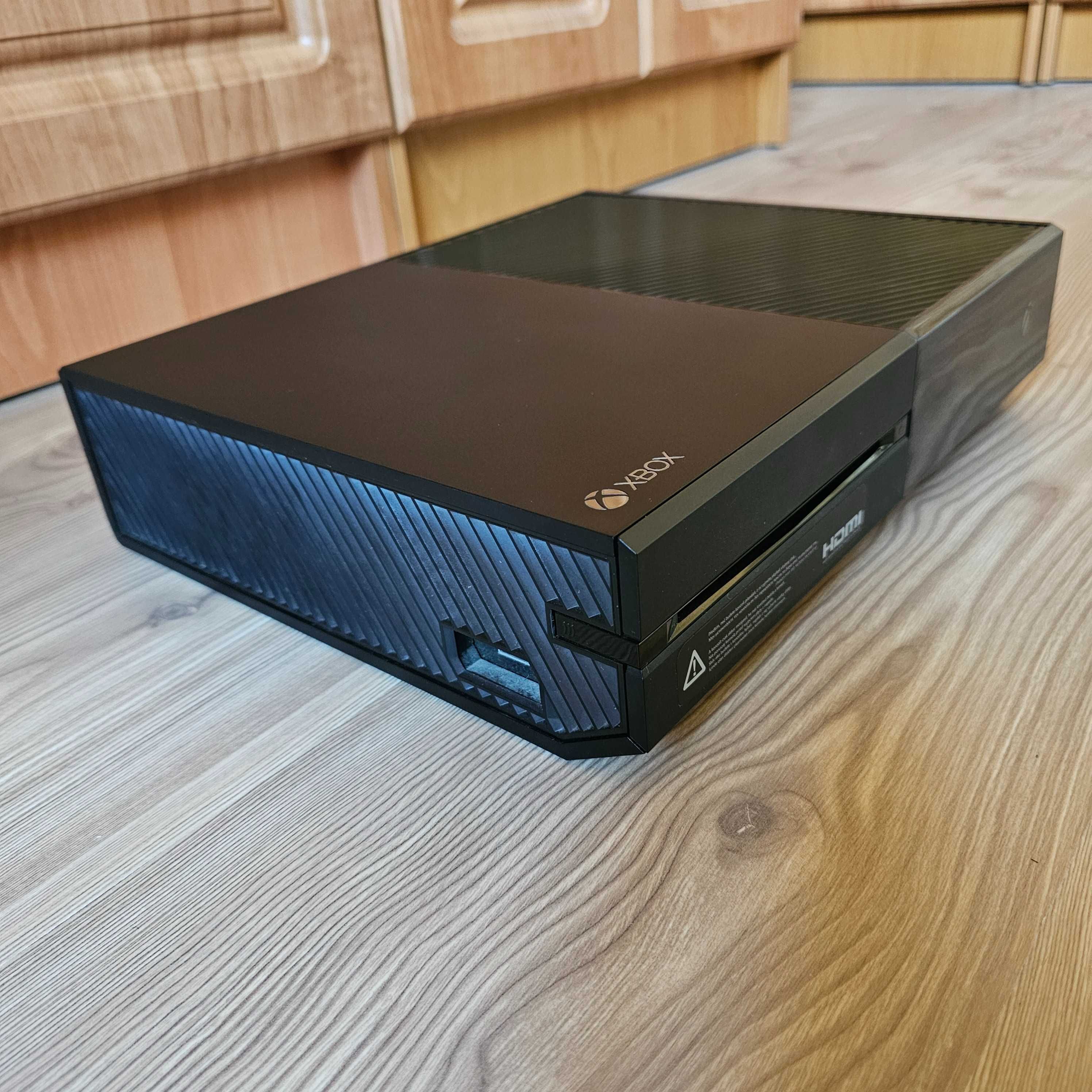 Нов XBOX ONE 1TB + 2 джойстика + 3 топ игри, PS5 PS4 PlayStation 4 5