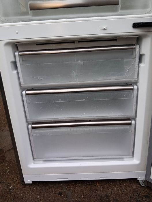 Иноксов комбиниран хладилник с фризер Сименс Siemens 2години Гаранция!