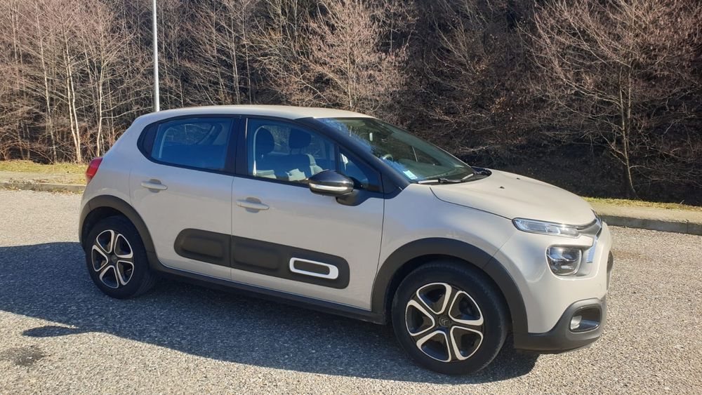 Citroen C3 2021 / 1.5 HDI 105 Cp/ Cockpit/ Navi