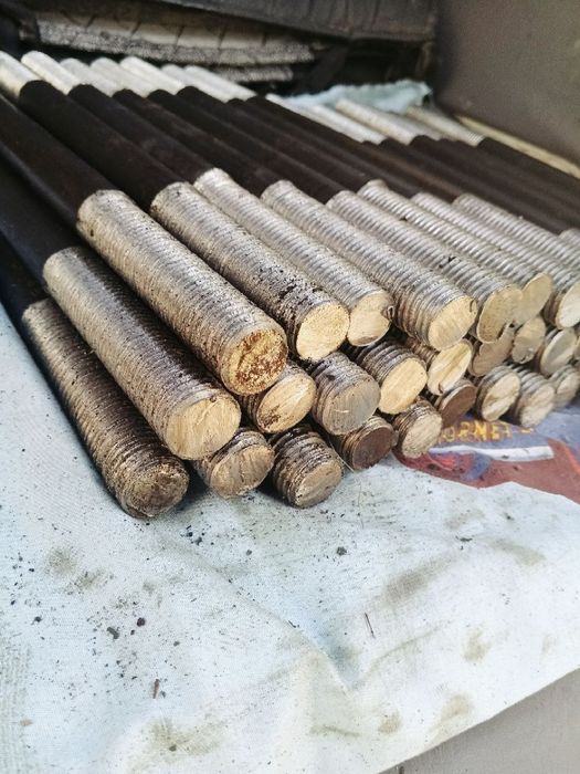 Анкерные болты и закладной от производителя