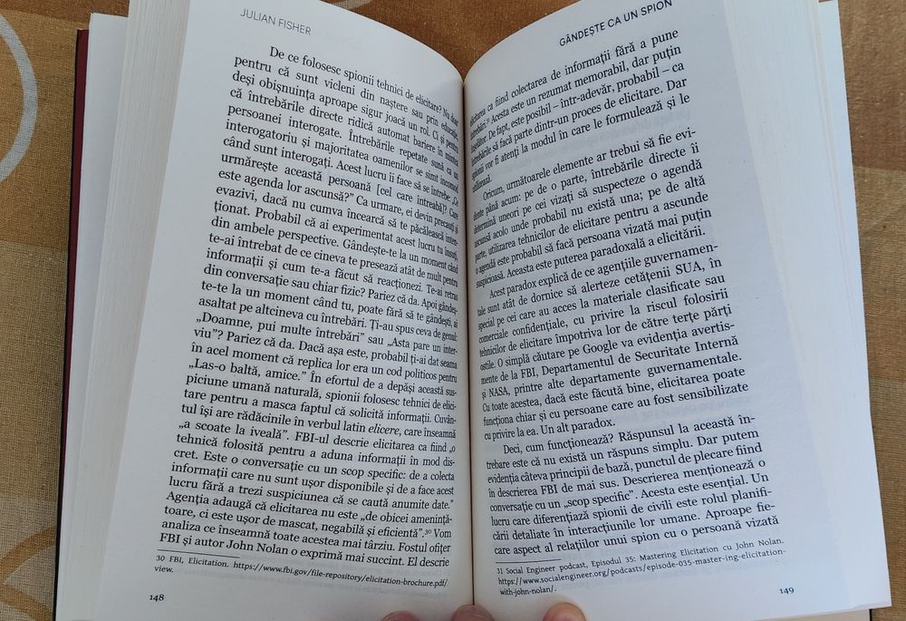 Gandeste ca un spion