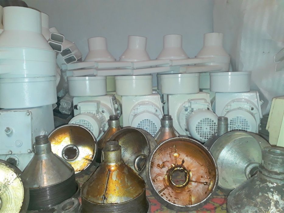 Новый Сепаратор сливкоотделитель   производительность 1000л/ч