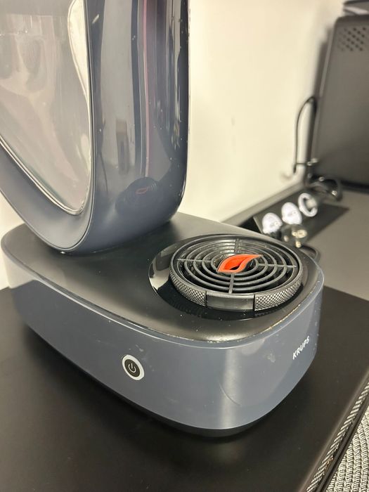 Aparat cafea capsule NESCAFÉ Dolce Gusto Krups – stare foarte bună