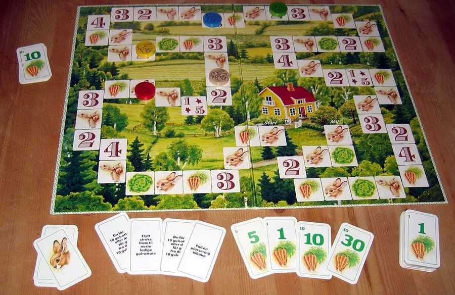 Hare and Tortoise / Iepurele si testoasa  Ravensburger joc de copii