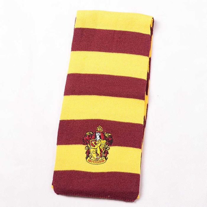 Очила, пръчка, вратовръзка, шал или шапка на Хари Потър, Harry Potter