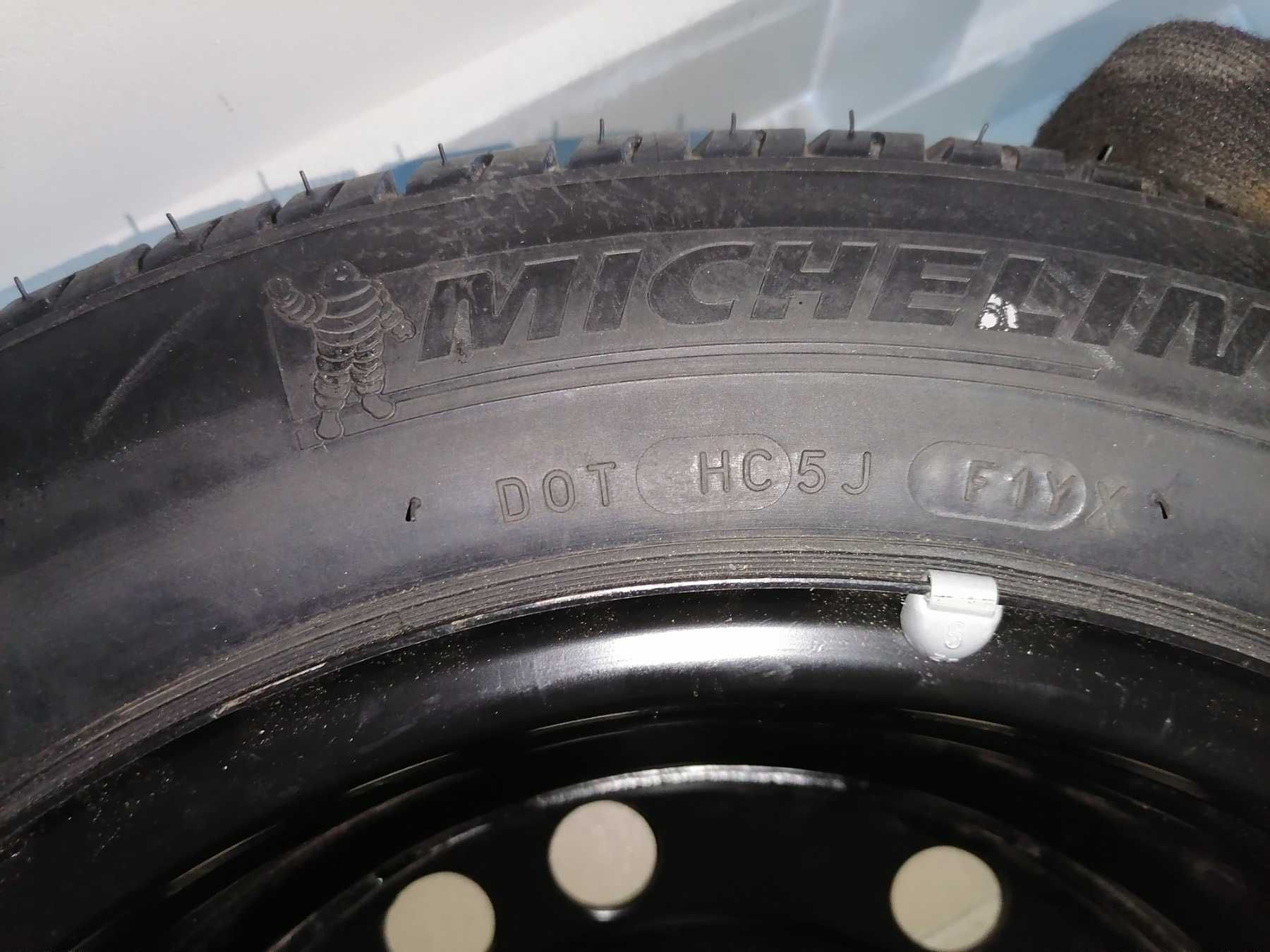 Продавам чисто нова гума Micheline 16" с желязна джанта.