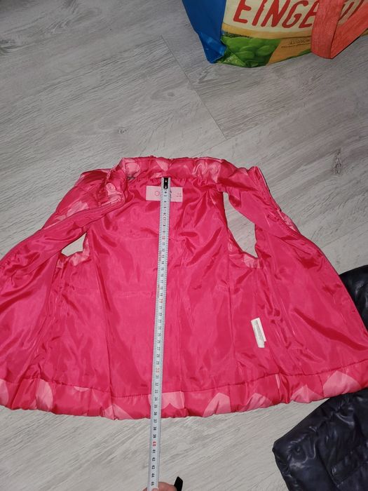 Geaca de iarna Disney 4-5 ani si vesta OVS,  3-4 ani