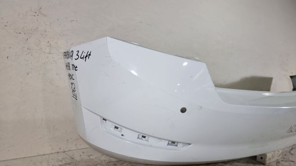 Bara spate Skoda  Fabia 3 facelift hatchback, 2019, 2020, 2021, 2022, cod origine OE 6V6807421F