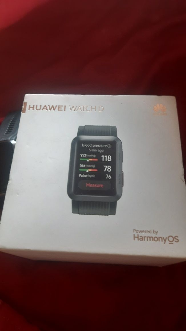 Смарт часовник Huawei watch D с гаранция