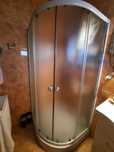 Vand cabina dus semirotunda 90x90x195 cm, sticla mata, cadita joasa