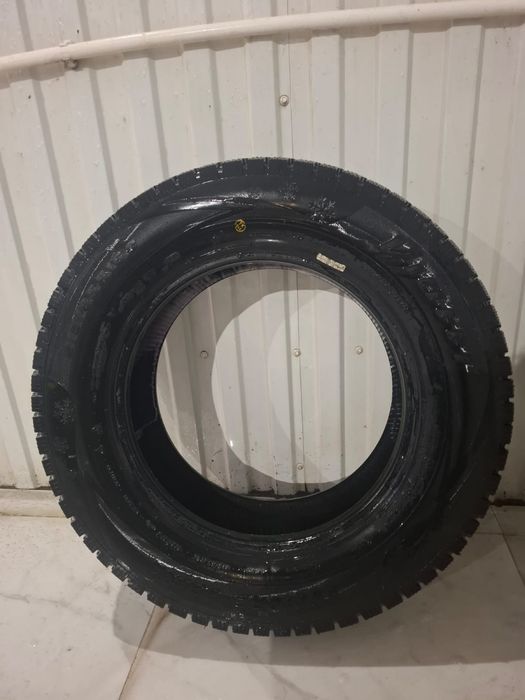 Продам шины Viatti