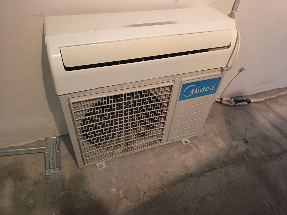 Климатик Midea 12