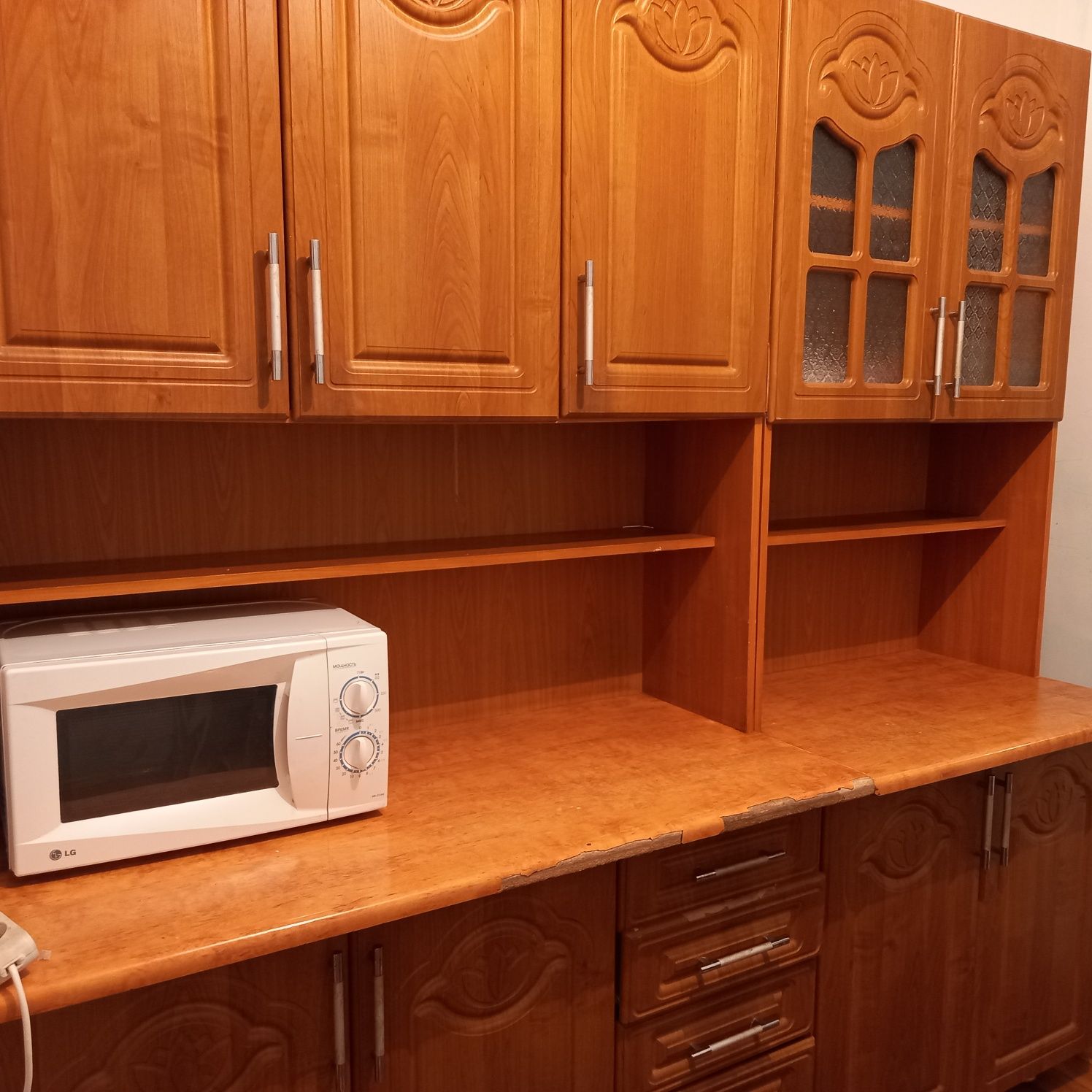Мебель срочно Продается