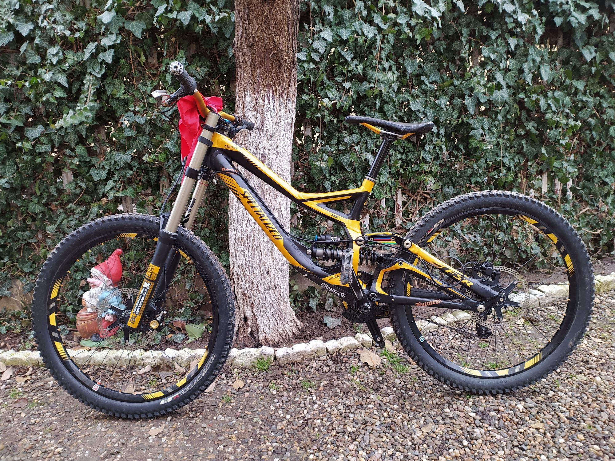 Bicicleta downhill