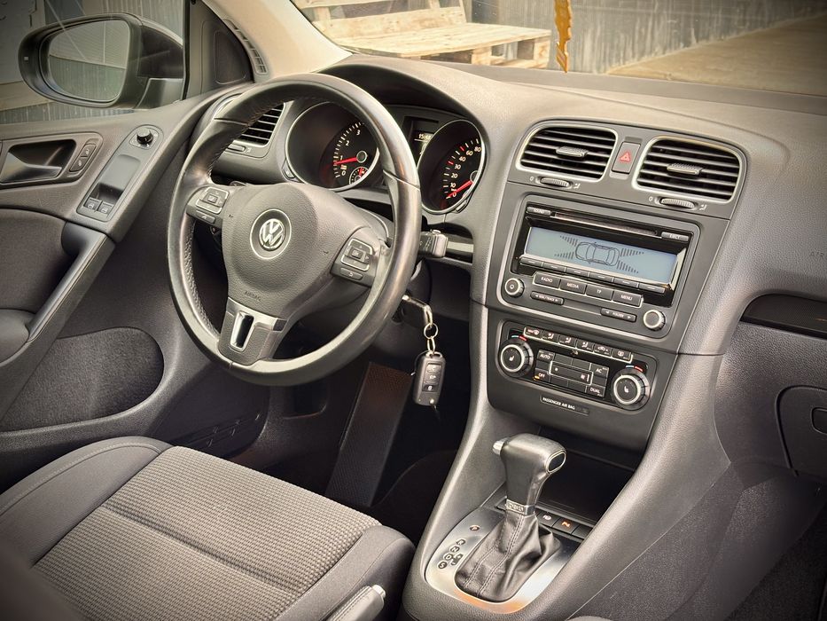 VOLKSWAGEN GOLF 6 • Automat • DSG 7+1 • Benzina • 1.4 TSI • 122 CP •