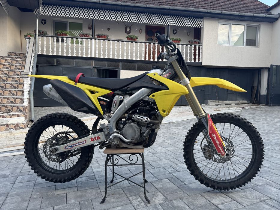 Suzuki RMZ 250 injectie 2015