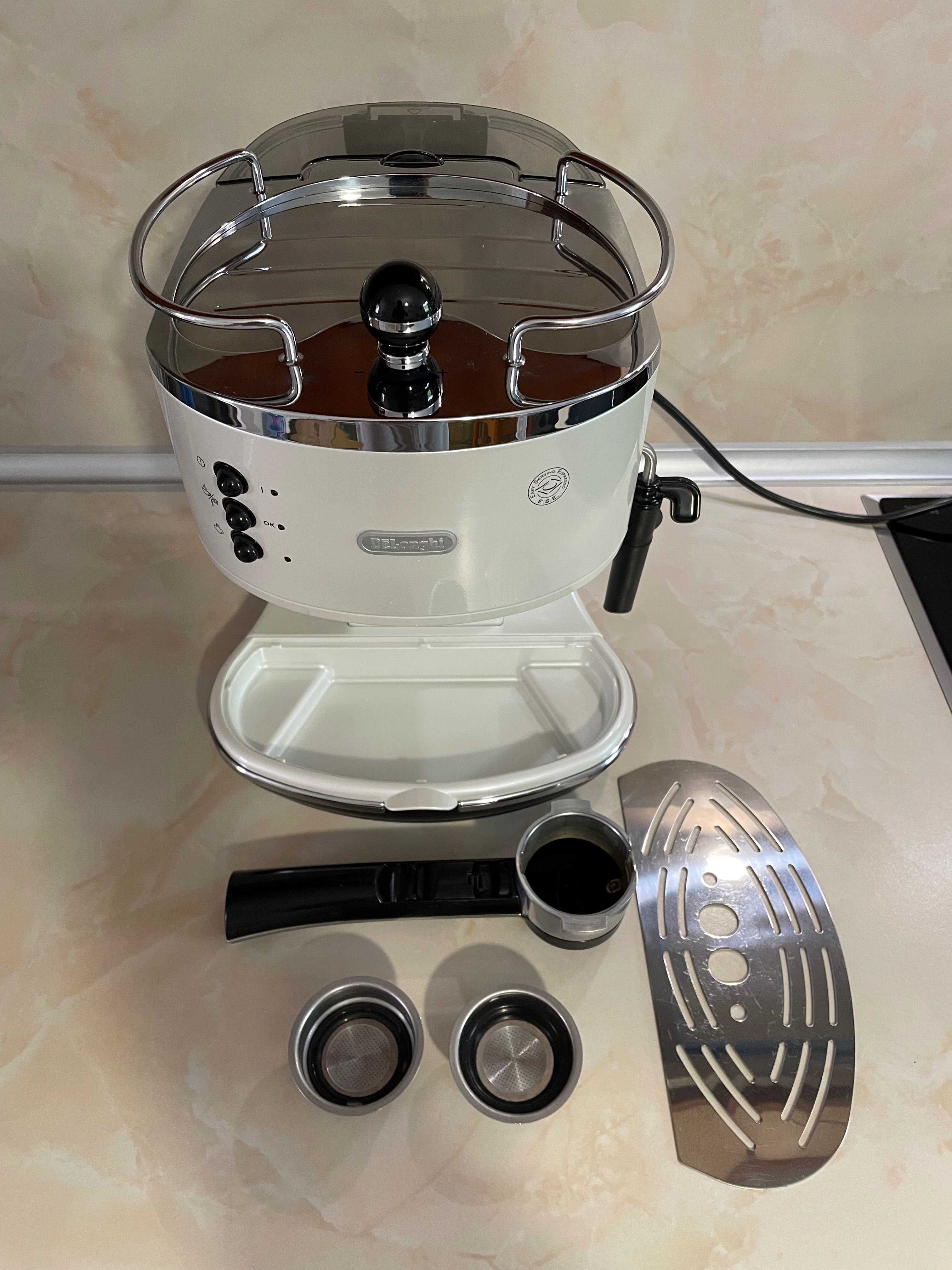 кафемашина Delonghi