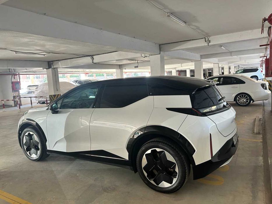 Zeekr X Full dual motor 2023 yil