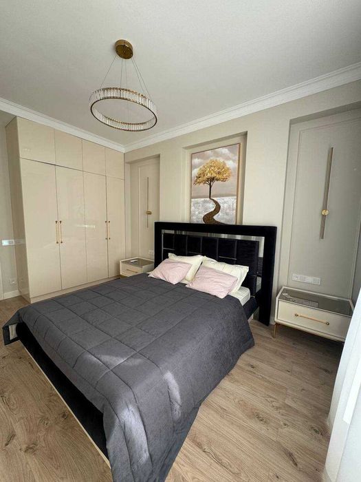 СВЕТЛАЯ КВартира на Максим Горьком у Метро Дархан/ц 1/ Пушкин   2/5/9