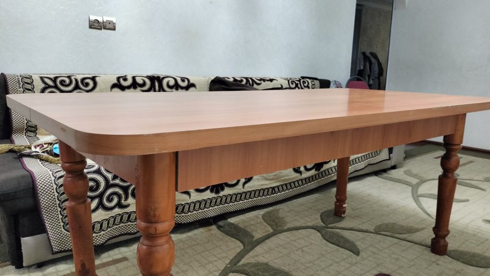 Продам стол, состояние б/у