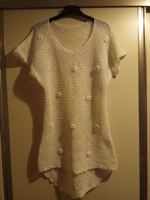 Tunica/bluza (plasa) alba, mar.M (38-40)