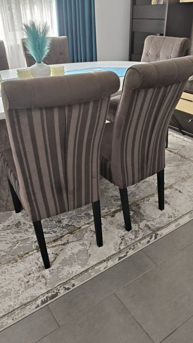 Vand Set masa cu scaune