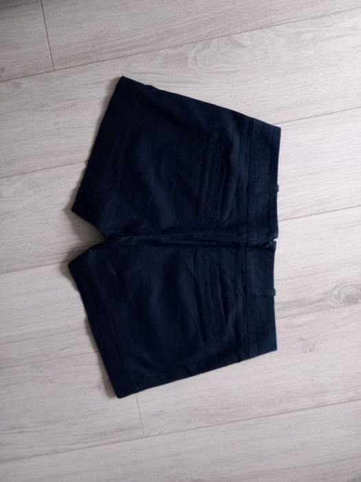 Pantaloni scurți guess dama