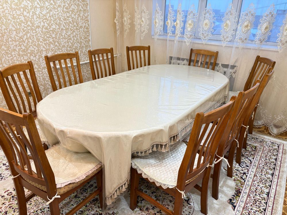 продаю стол срочно