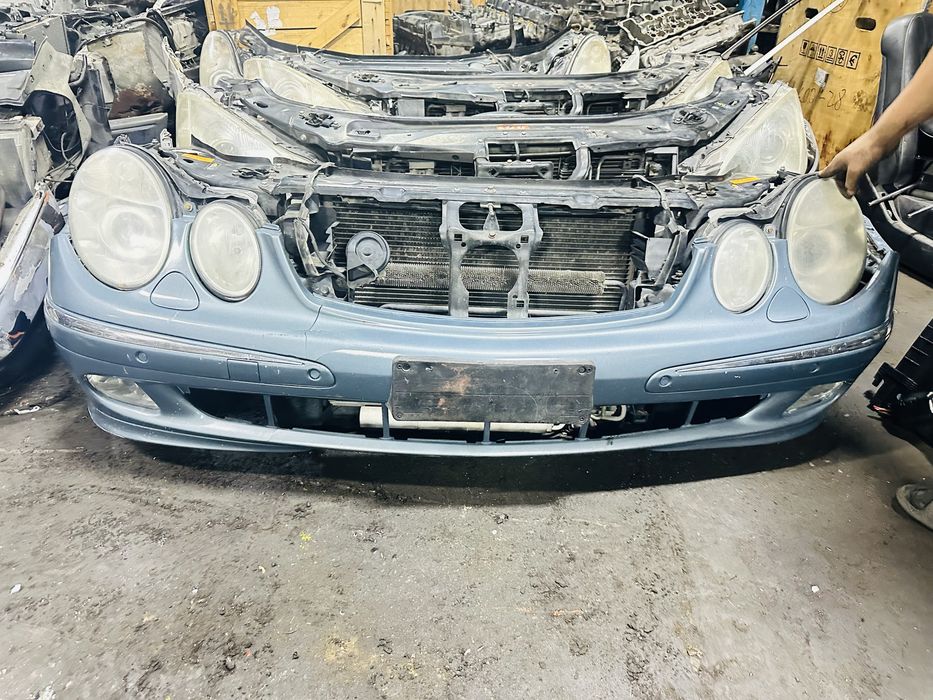 W211 ноускат бампер фары радиатор бу запчасть мерседес авторазбор