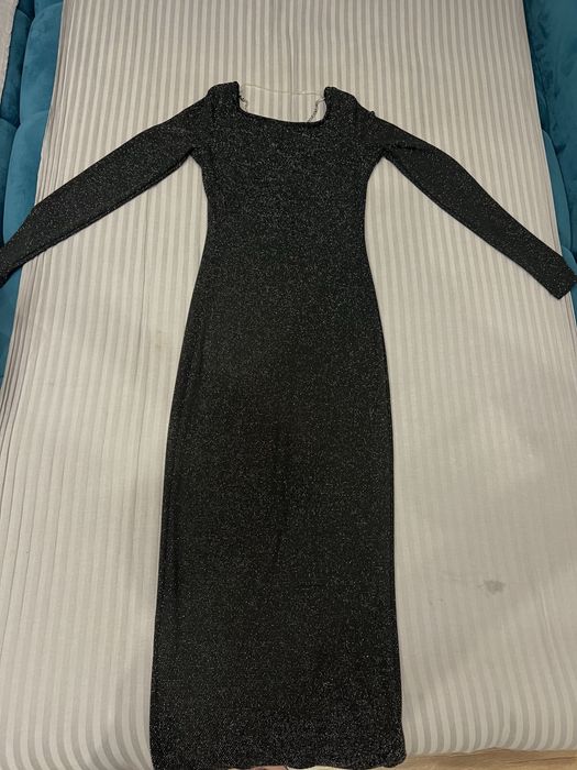 Дълга блестяща рокля