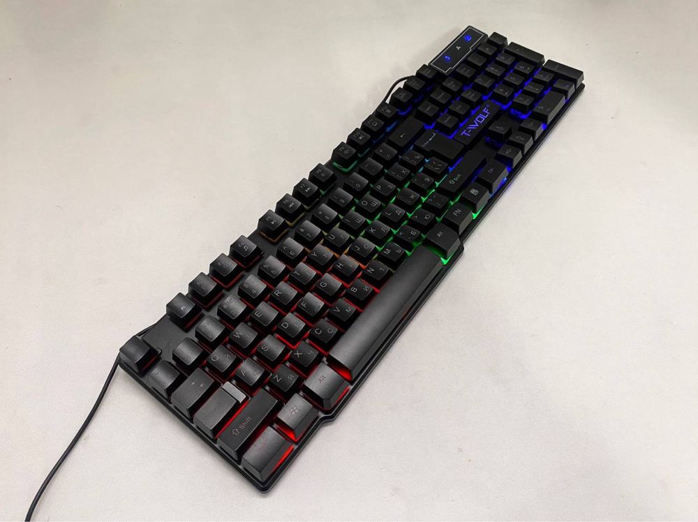 #Keyboard + Mouse T-Wolf TF200