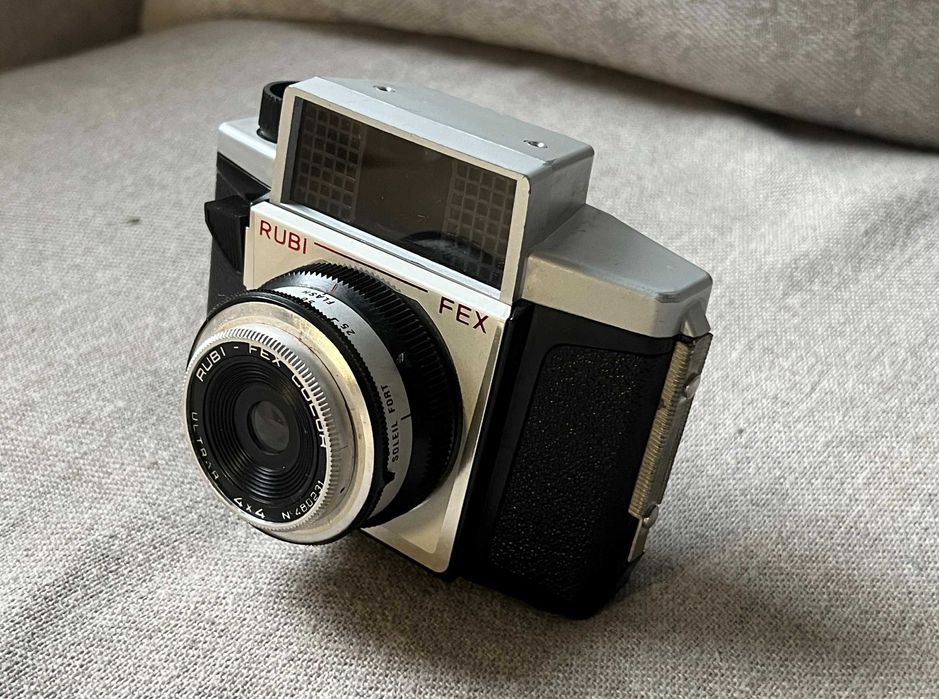 Aparat foto film FEX RUBI - anii 50-60 - nefunctional