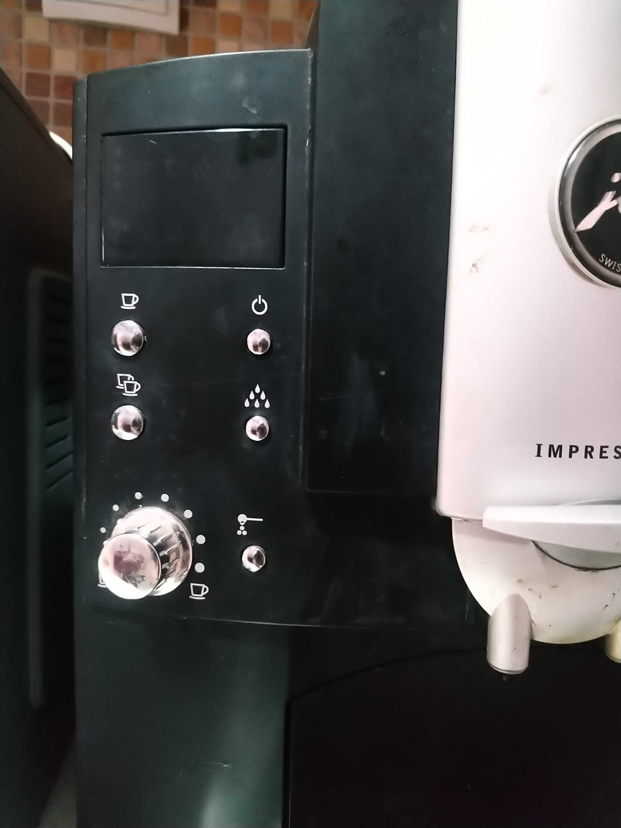 Кафе автомат Jura impressa E20