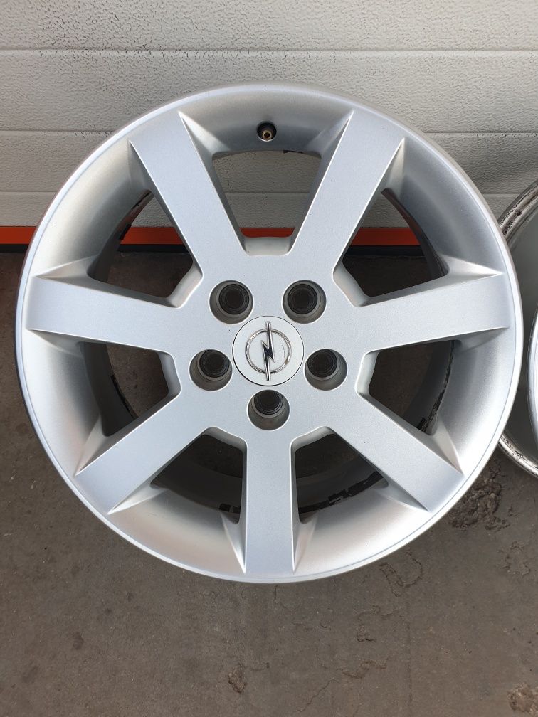 Оригинални джанти за ОПЕЛ OPEL FIAT ALFA LANCIA R16 5x110 ET39 7J