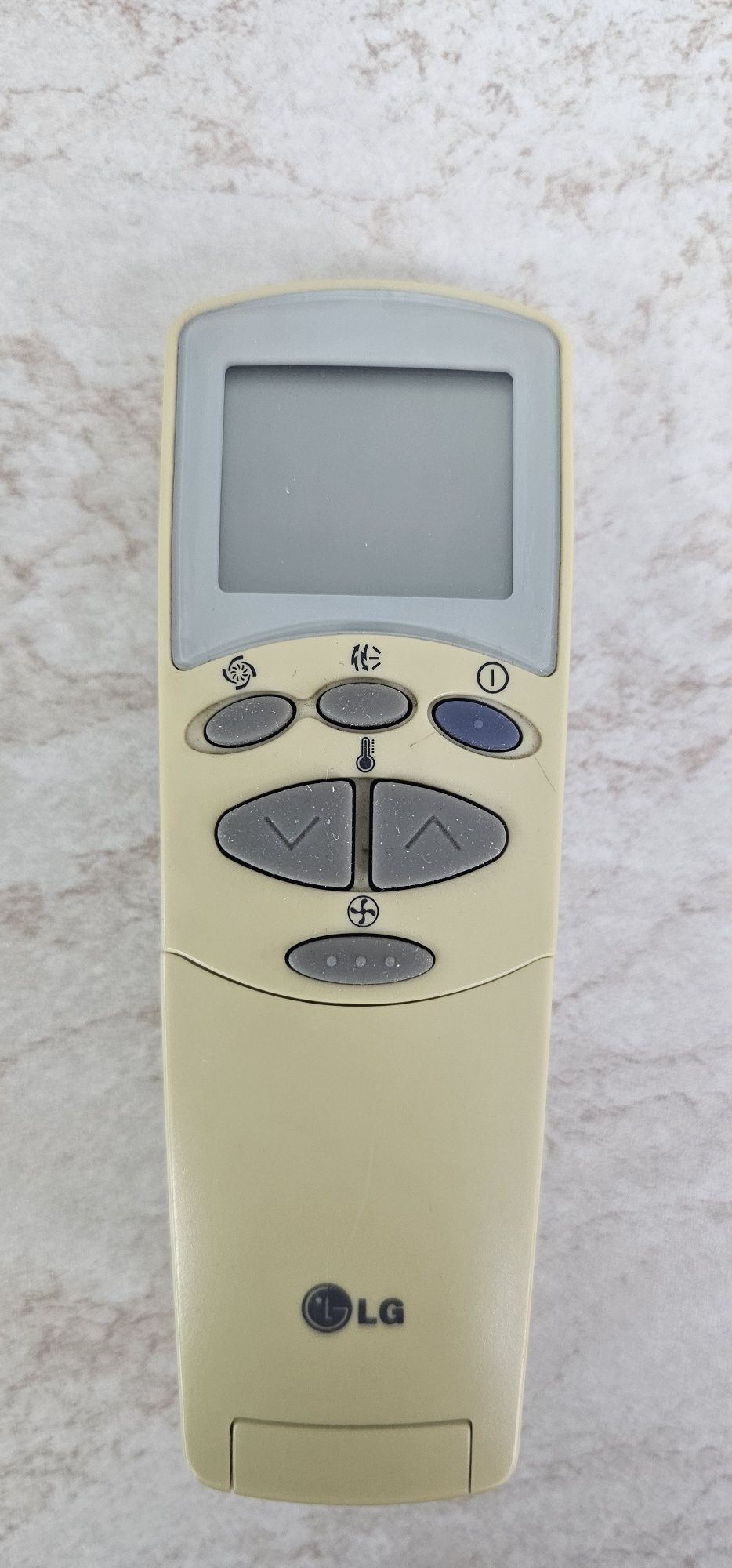 Оригинално дистанционно климатик LG